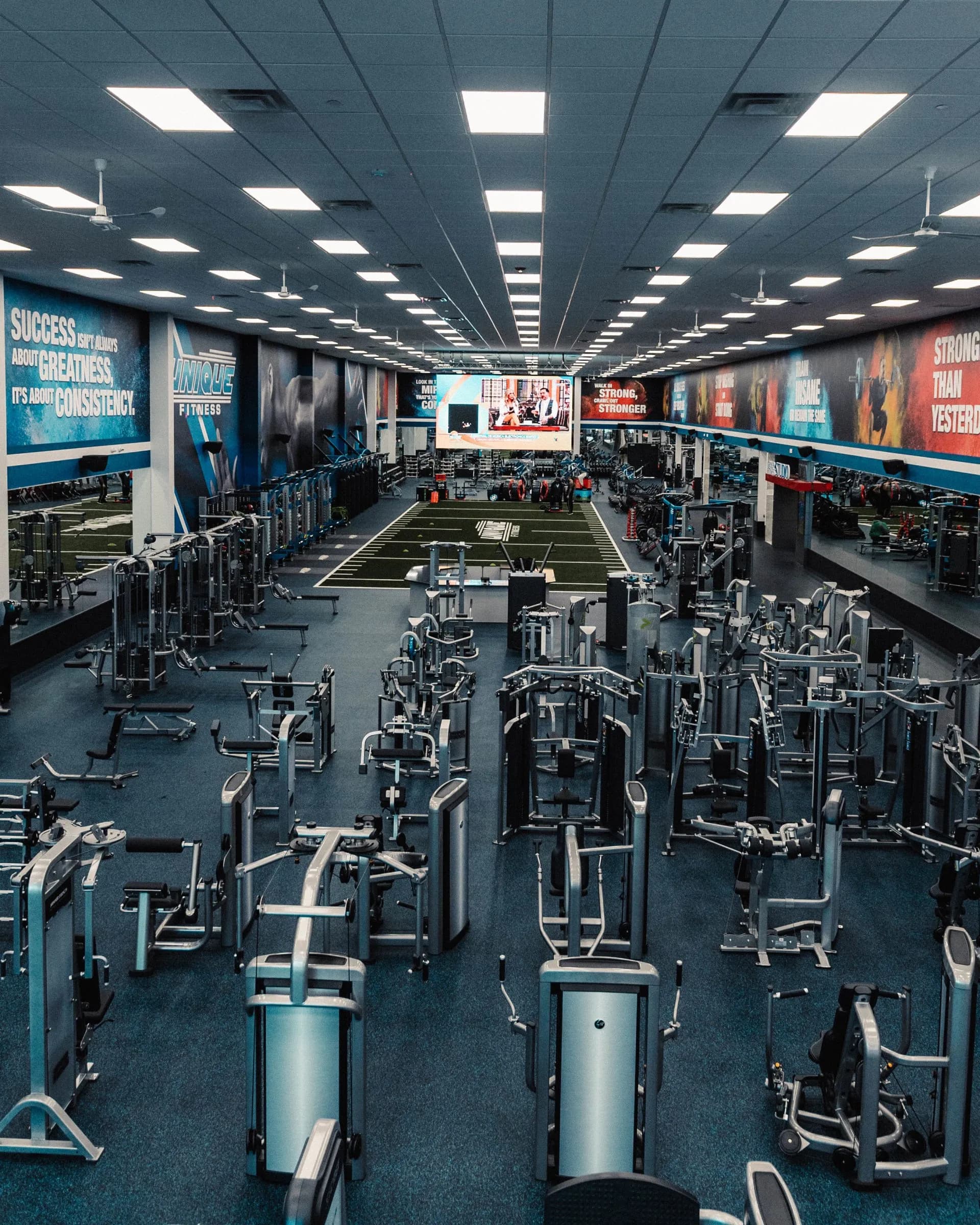 Holbrook gym photo 2